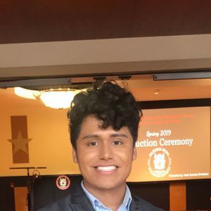 Meet your Posher, Theodore